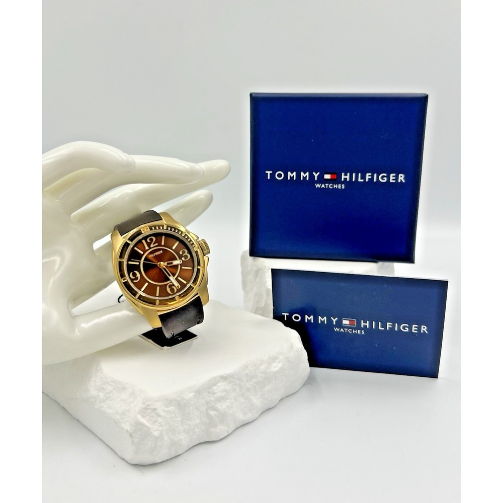 Tommy Hilfiger Kelsey Brown Dial Woman's Watch Rubber Strap 1781140 NWT